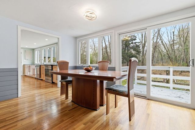 20 Meadow Brook Rd, Norwell, MA 02061