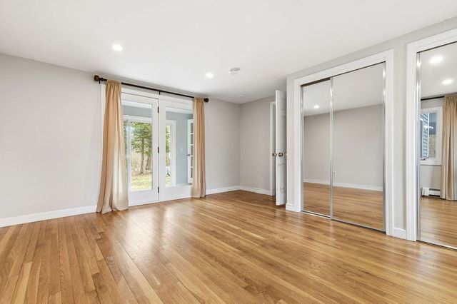 20 Meadow Brook Rd, Norwell, MA 02061