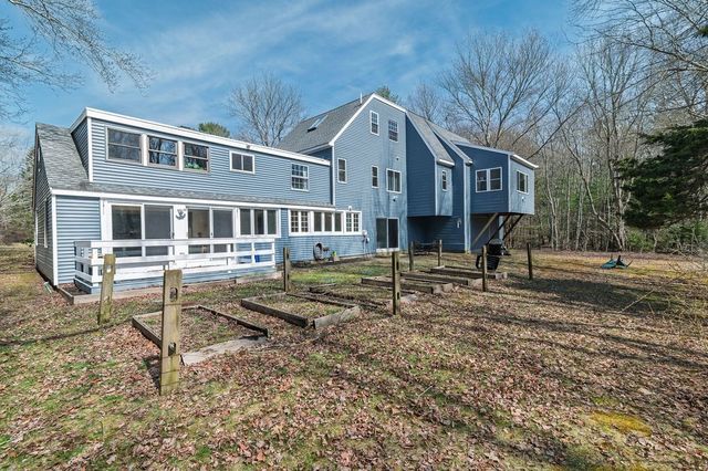 20 Meadow Brook Rd, Norwell, MA 02061