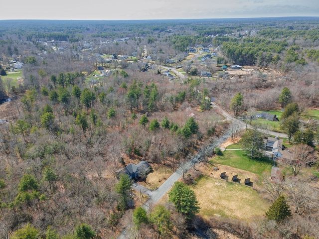20 Meadow Brook Rd, Norwell, MA 02061