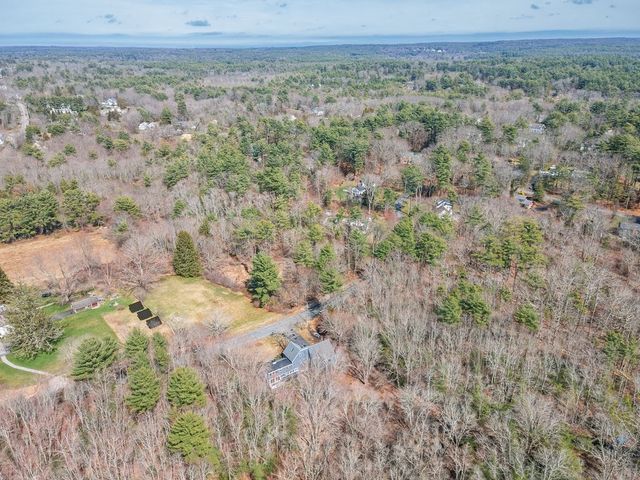 20 Meadow Brook Rd, Norwell, MA 02061