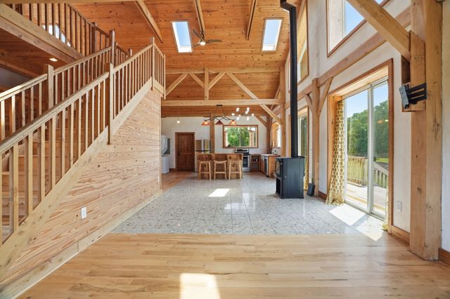 802 Drake Ln, Summertown, TN 38483