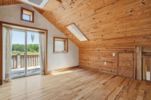 802 Drake Ln, Summertown, TN 38483