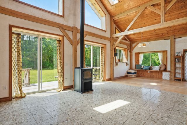 802 Drake Ln, Summertown, TN 38483