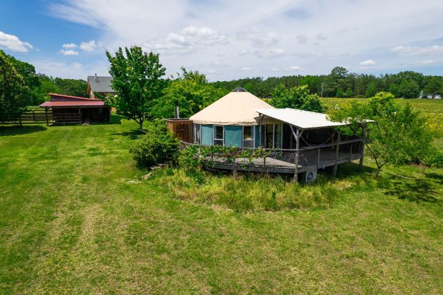 802 Drake Ln, Summertown, TN 38483