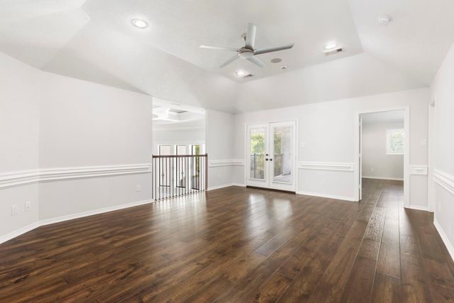 7607 Raes Creek Drive, Spring, TX 77389