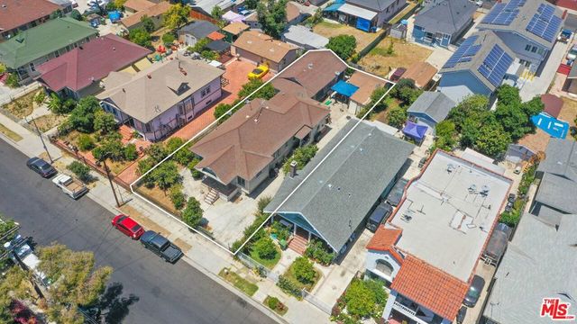 1475 W 28th Street, Los Angeles, CA 90007