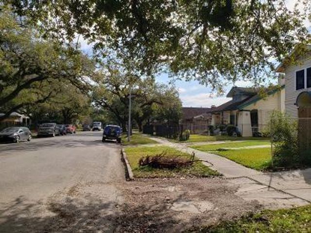 4418 Mckinney Street 3, Houston, TX 77023
