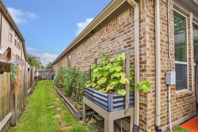 21322 Sweet Auburn Lane, Porter, TX 77365