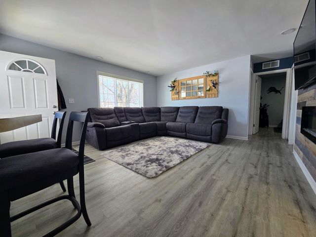 10705 Van Buren Street, Van Buren Twp, MI 48111