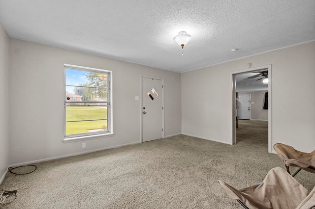 1926 E Lee Avenue, Sherwood, AR 72120