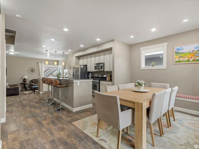 4586 W VERMILLION DR, South Jordan, UT 84009