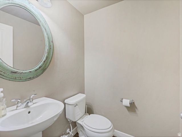 4586 W VERMILLION DR, South Jordan, UT 84009