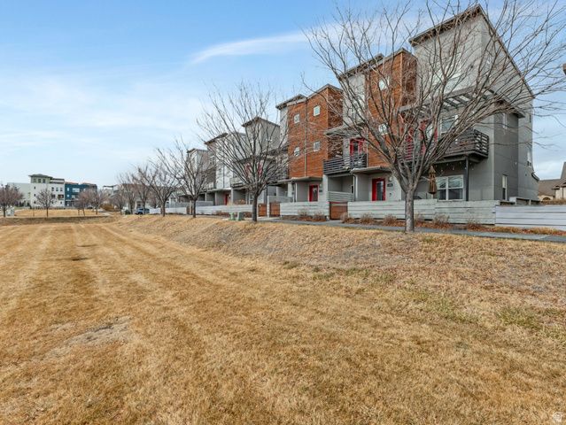 4586 W VERMILLION DR, South Jordan, UT 84009