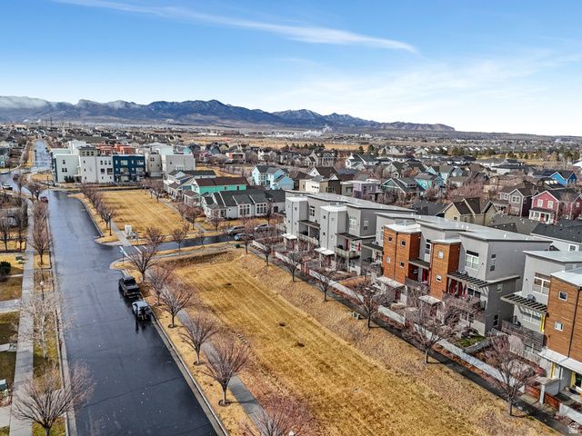 4586 W VERMILLION DR, South Jordan, UT 84009