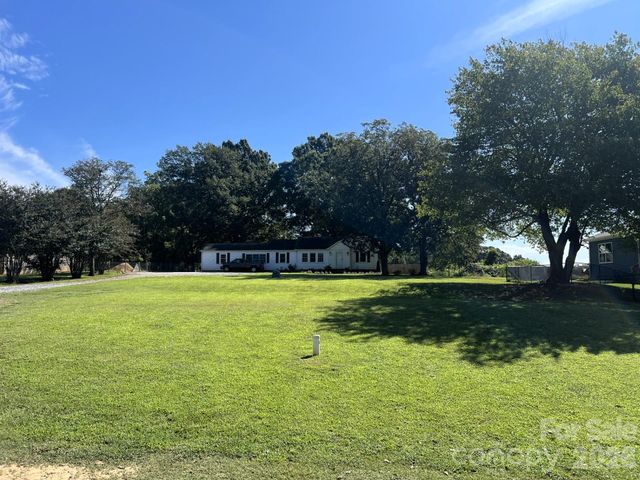 541 Perry Road, Troutman, NC 28166