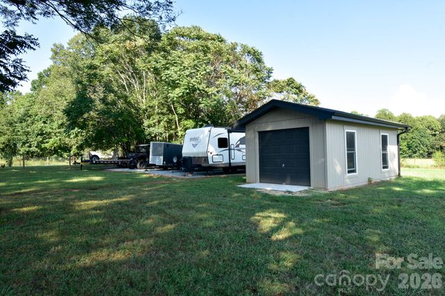 541 Perry Road, Troutman, NC 28166