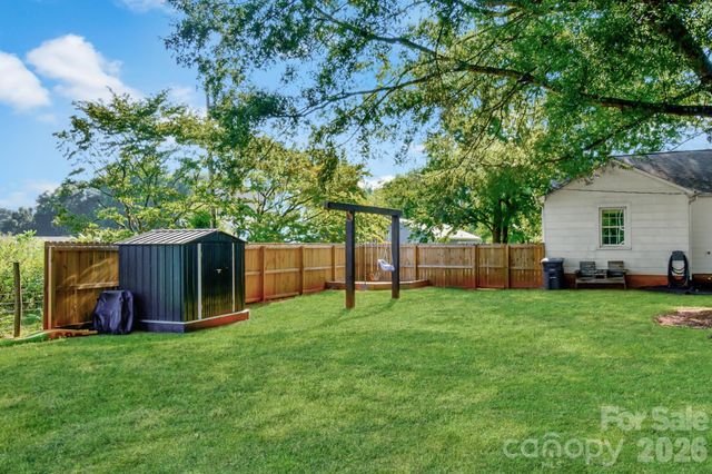 541 Perry Road, Troutman, NC 28166