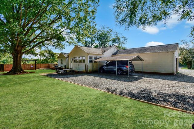 541 Perry Road, Troutman, NC 28166