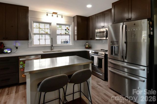 541 Perry Road, Troutman, NC 28166