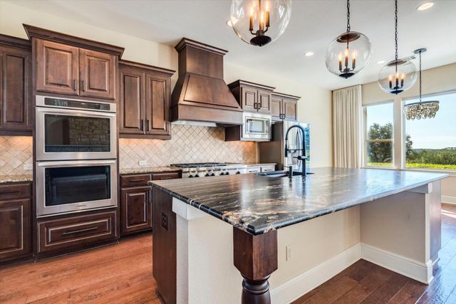 917 Dream Catcher DR, Leander, TX 78641