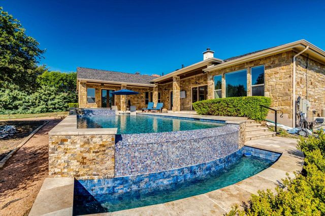 917 Dream Catcher DR, Leander, TX 78641