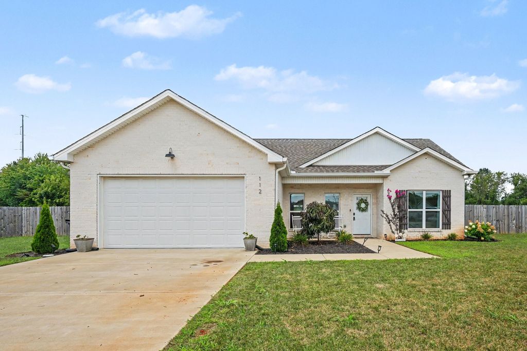 112 Burley Way, Portland, TN 37148
