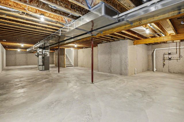 487 Wittenberg Path, St. Joseph, MI 49085