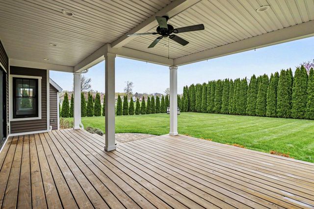 487 Wittenberg Path, St. Joseph, MI 49085