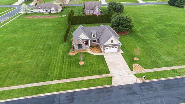 487 Wittenberg Path, St. Joseph, MI 49085