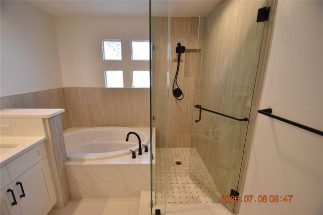 1138 SHIPWATCH CIRCLE, Tampa, FL 33602