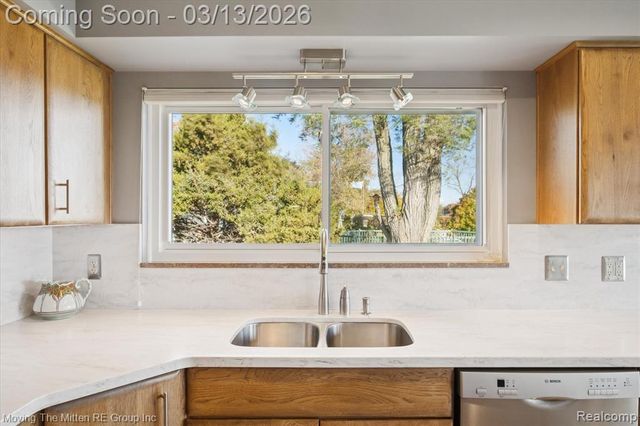 46940 Denton Road, Van Buren, MI 48111