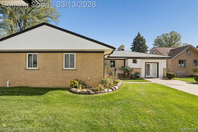 46940 Denton Road, Van Buren, MI 48111