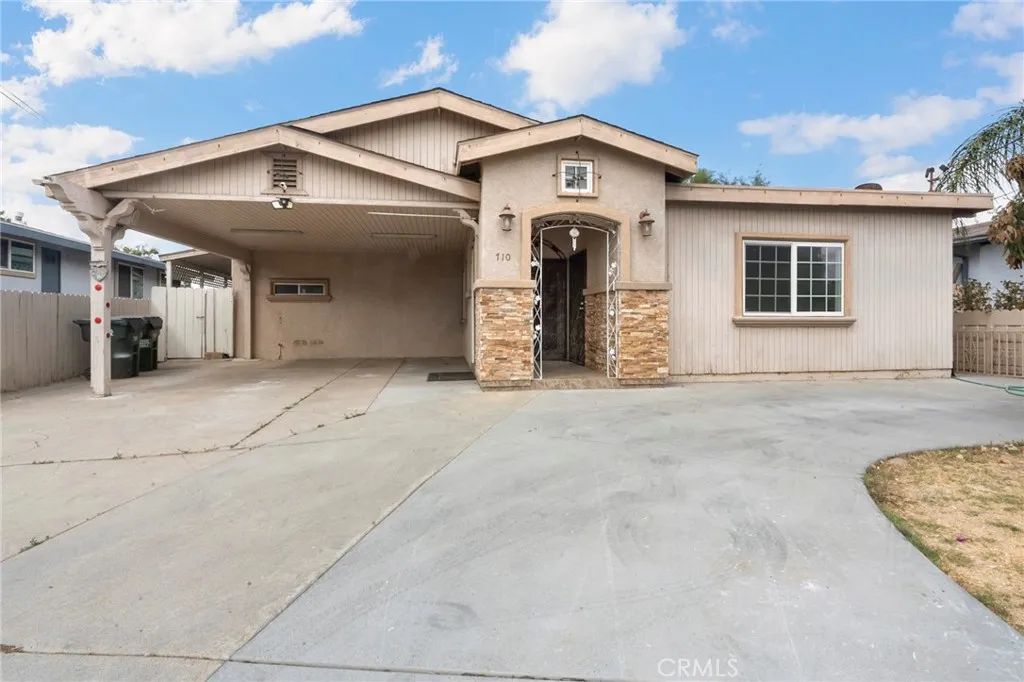 710 Elmwood, Escondido, CA 92025