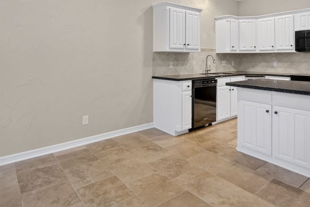 2122 Clear Lake Road, Weatherford, TX 76087