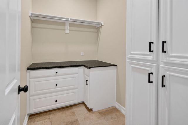 2122 Clear Lake Road, Weatherford, TX 76087