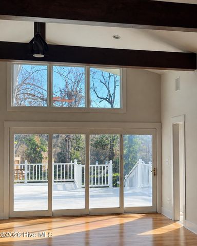 521 Wayne Drive, Wilmington, NC 28403