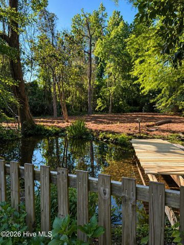 521 Wayne Drive, Wilmington, NC 28403