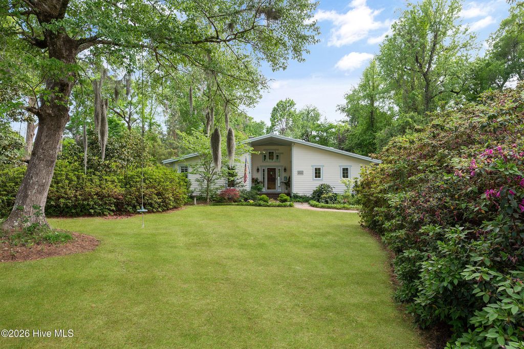 521 Wayne Drive, Wilmington, NC 28403