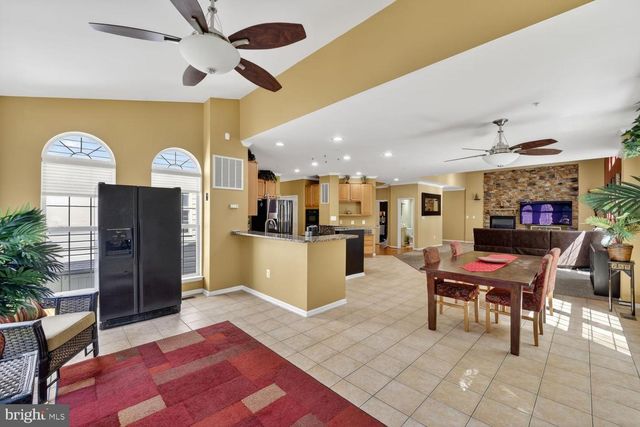 8023 RIVER PARK ROAD RD, Bowie, MD 20715