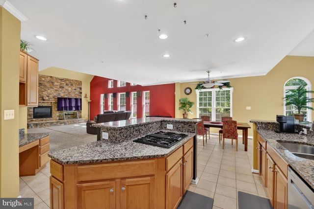 8023 RIVER PARK ROAD RD, Bowie, MD 20715