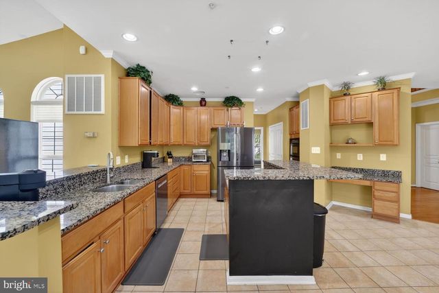 8023 RIVER PARK ROAD RD, Bowie, MD 20715
