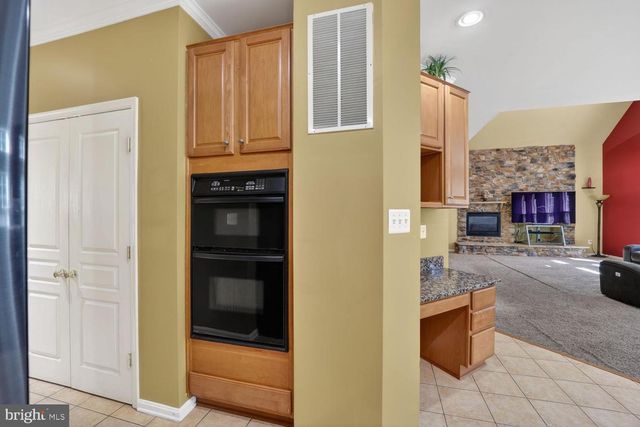 8023 RIVER PARK ROAD RD, Bowie, MD 20715