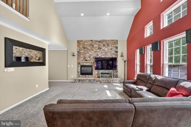 8023 RIVER PARK ROAD RD, Bowie, MD 20715