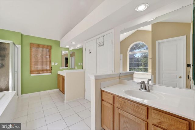 8023 RIVER PARK ROAD RD, Bowie, MD 20715