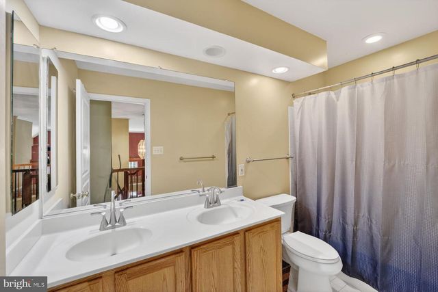 8023 RIVER PARK ROAD RD, Bowie, MD 20715