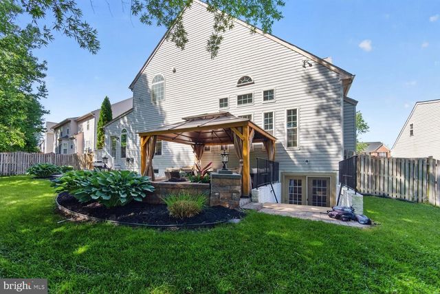 8023 RIVER PARK ROAD RD, Bowie, MD 20715
