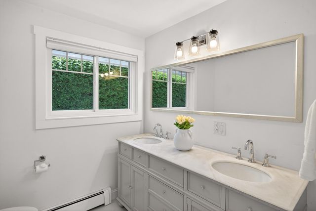 64 Wingfoot Drive, Cummaquid, MA 02675