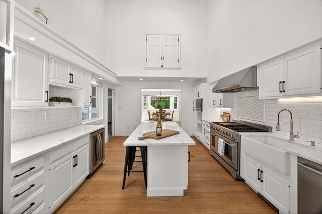 64 Wingfoot Drive, Cummaquid, MA 02675