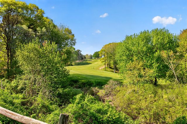 64 Wingfoot Drive, Cummaquid, MA 02675